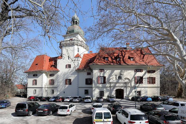 Schloss Tribuswinkel in Traiskirchen